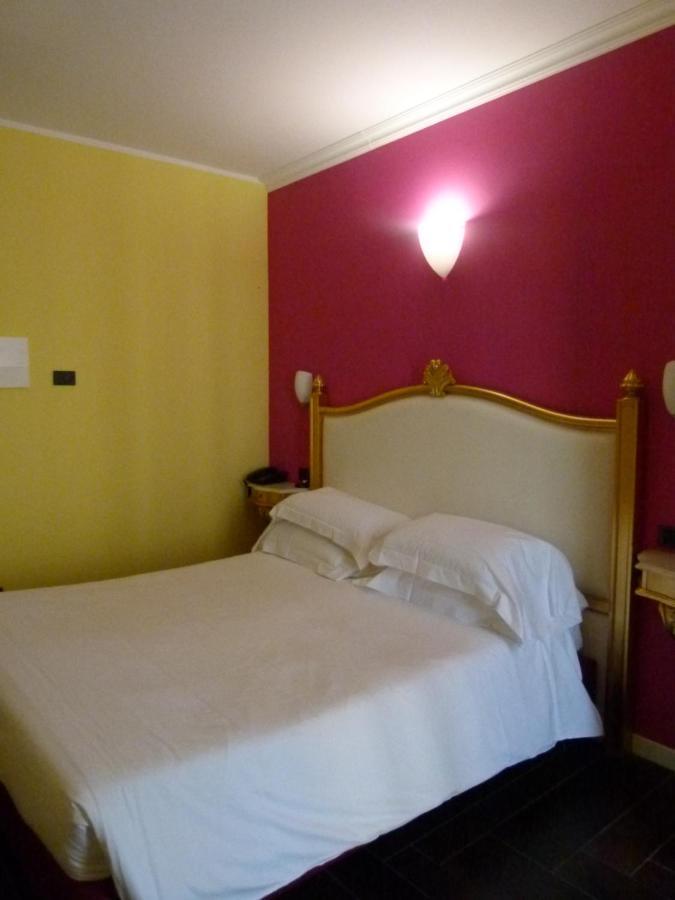 Deluxe Suite met Queensize Bed en Balkon